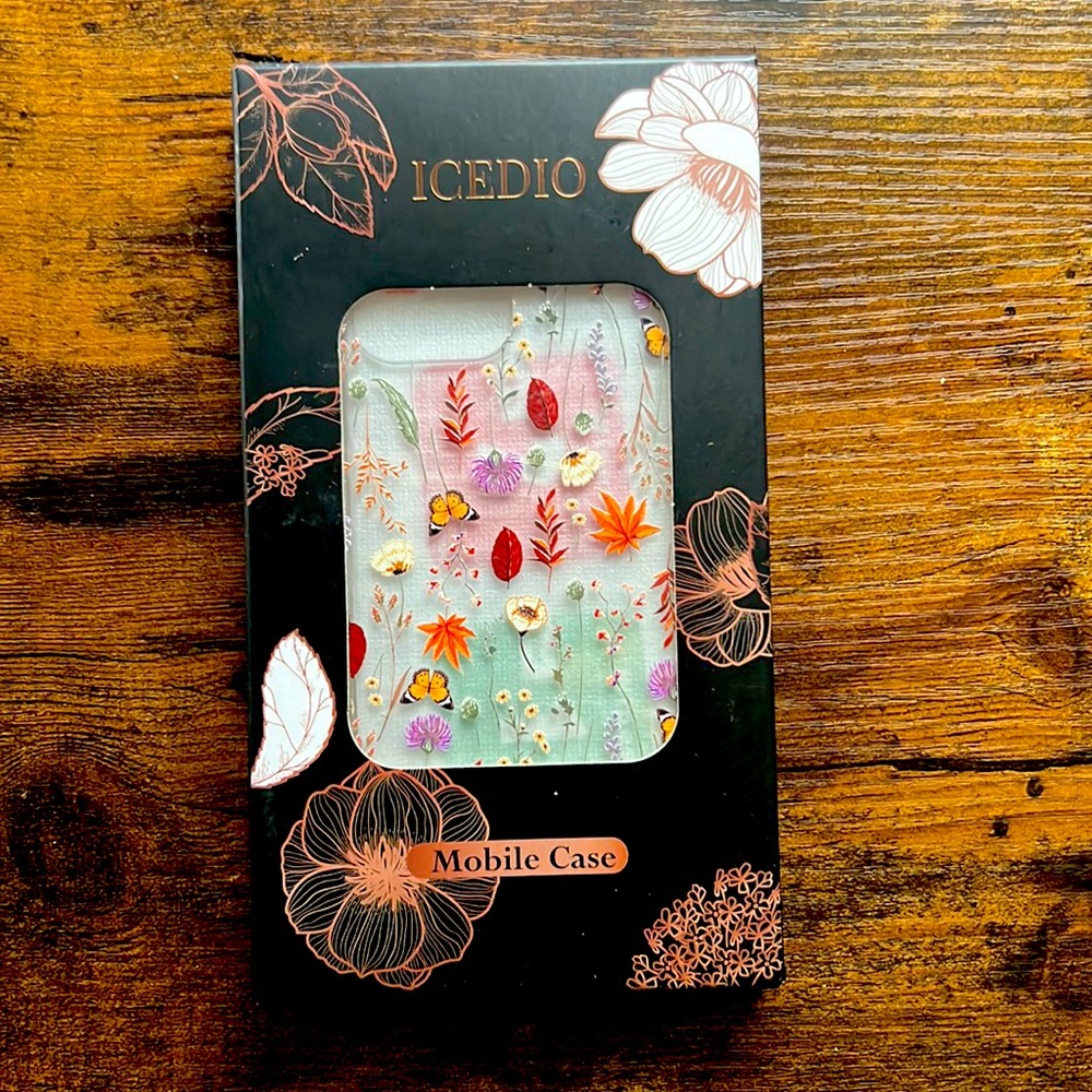 Flower IPhone 12 Pro phone case